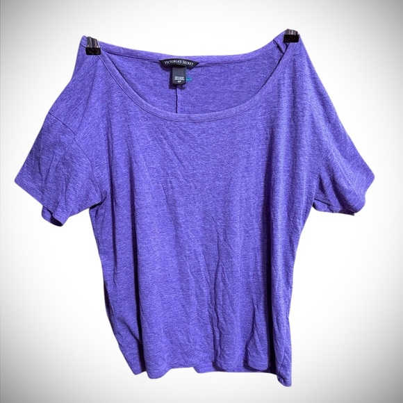 Victoria's Secret Tops - Victoria’s Secret Tee